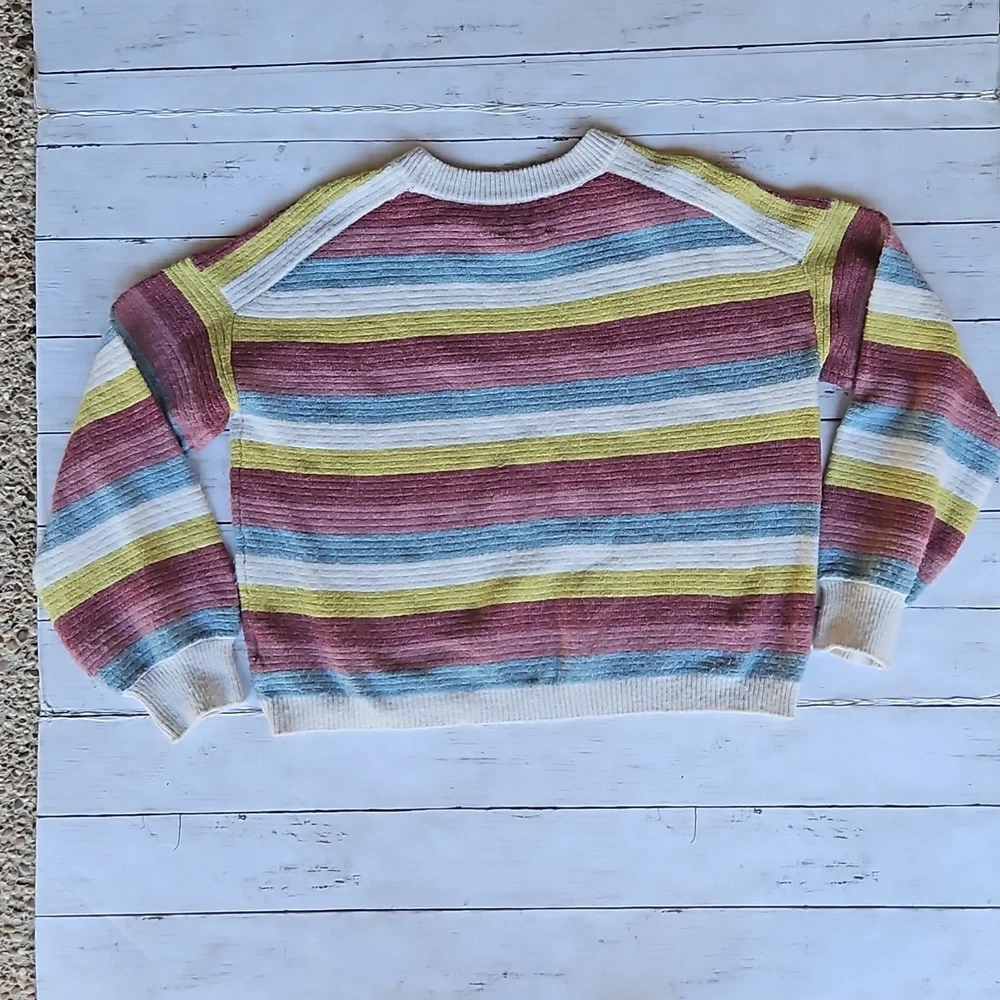 Striped Sweater Size Medium - Picture 4 of 4